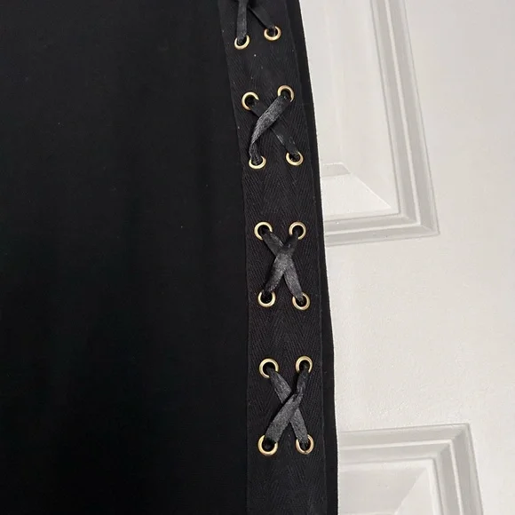 Bebe Black Stretch Button Front Pants Leggings Lace Up Sides Y2K Whimsigoth XL - Picture 3 of 6